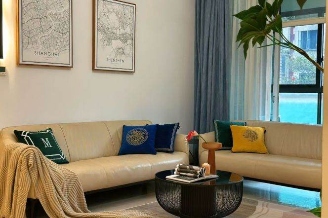 West Nanjing rd station two bedrooms