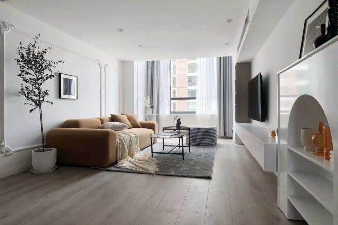 changping rd elevator 2BR/big living room@L7