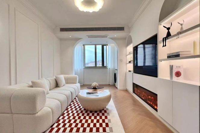 zhongshan park station one bedroom