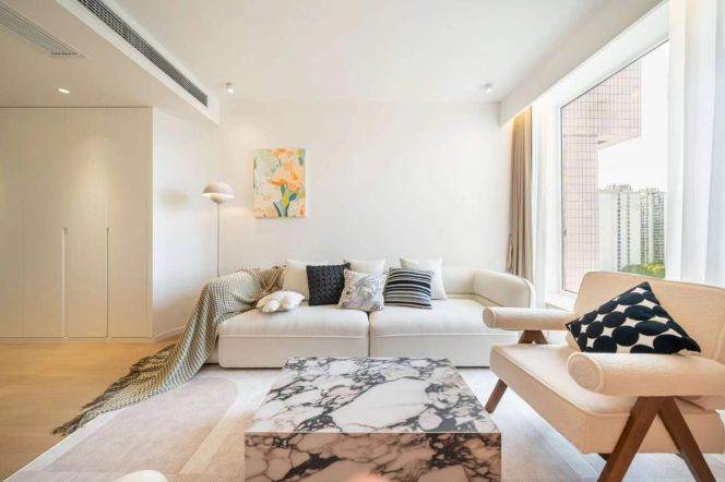 1+1Bdrs 1Bth Apt/Spacious&Modern/L1/3/4 Shanghai Railway Station/Good View