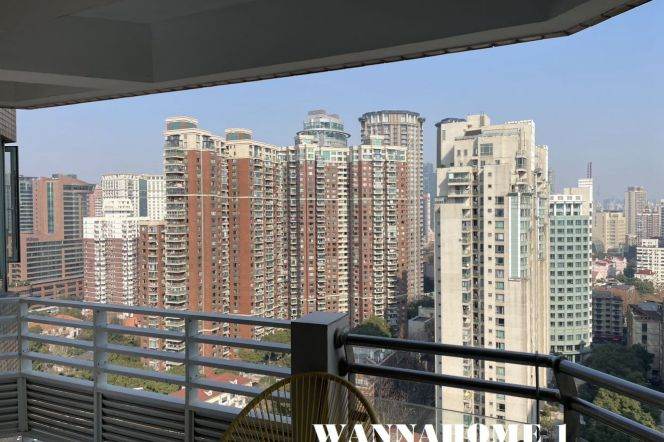 Spacious&Modern 3Bdrs 2Baths Apt+Hua Shan Rd+Top Compound+Large Open Balcony+Awesome View