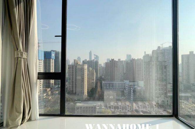 Modern&Spacious&Bright 2Bdrs 1Bath Apt+L7 Chang Ping Rd+Great Compound+Awesome View