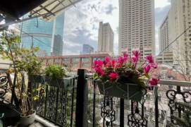 West Nanjing Rd Station 1Br with Open Balcony Line2/12/13