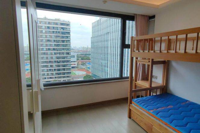 High Quality compound 3 br with floor heating ,easy to NYU shanghai + Wellington shanghai