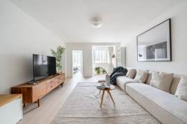 modern big 2brs floor heating modern furniture near west nan jing road line 2,12,13 