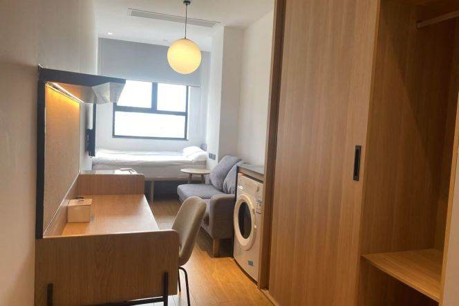 1Studio near line 8 and convenient to Fu'dan,Tong'ji and SUFE can long and short term lease
