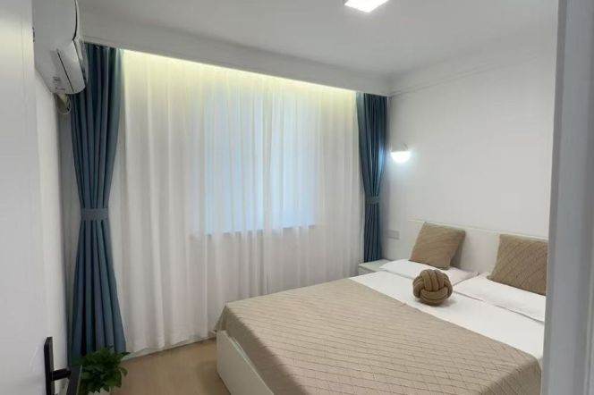 Cozy 1br with yard near Jiangsu Rd M2/11