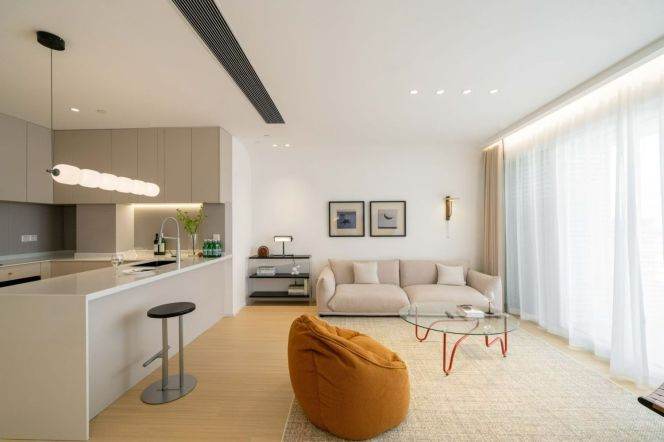 Modren 1bedroom with balcony beside famous Tianzifang