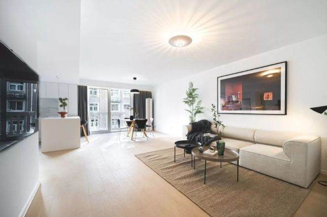 modern 2brs floor heating open balcony near Xujiahui line 1,9,11 Xujiahui park 