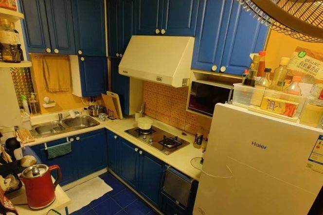 Modern 1br/60sqm & elevator/open balcony@Dingxi Rd  & Line 3/4