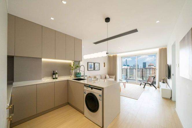 Modren 1bedroom with balcony beside famous Tianzifang