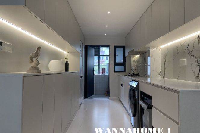 New&Spacious&Modern&Bright 2Bdrs 1Bath Apt+L13 West Nan Jing Rd +Nice View/Great Location