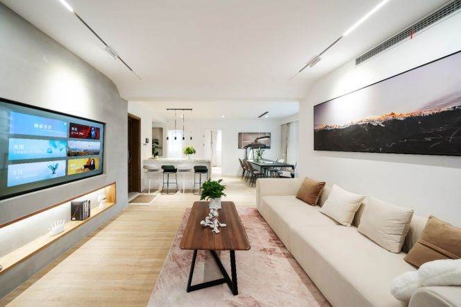 3 Brs, 2 Baths with Open Balcony, 180 sqm @ Zhongshan park L2