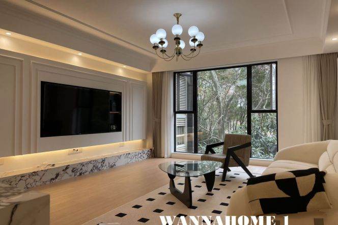 French Windows+Top Compound+Spacious&Bright 3Bdrs 2Bath Apt+Zhong Shan Park+Su Zhou Creek