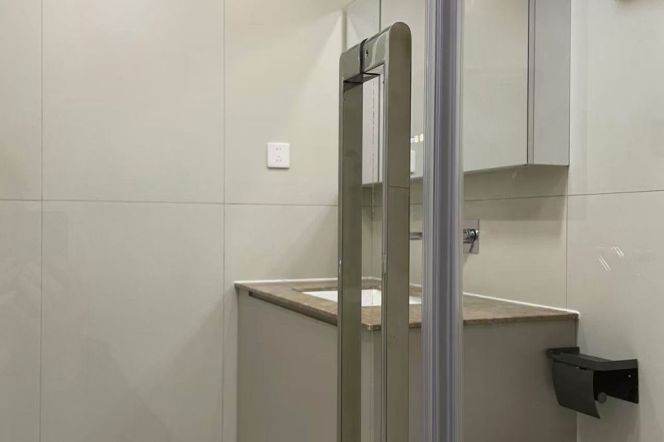 Great Building+Spacious&Bright&Modern 1Bdr 1Bath Apt+L7 Chang Ping Rd+Large Closets