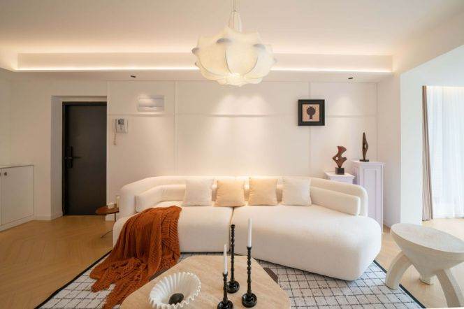 Spacious and bright 3Br/2bt@Wuning rd 170sqm with ceiling to floor windows 