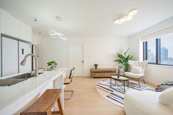 Nice 1Brm With A Terrace Near Line 4/7 Dongan Rd