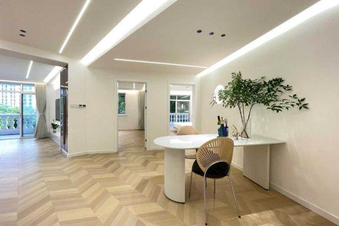 Longde Rd Station Elevator 2Br/2Bath with Open Balcony Line11/13