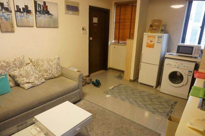 Valuable 2Bedrooms Highrise Apt at Xintiandi Enjoys Nice view 10.2K 