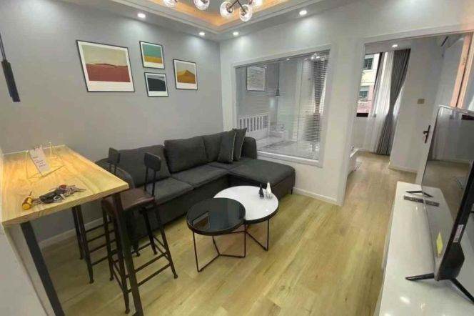 hongqiao rd 1BR/living room@L3/4/10