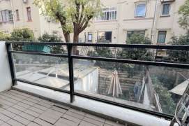 Homey 1br with Balcony in Xuhui 