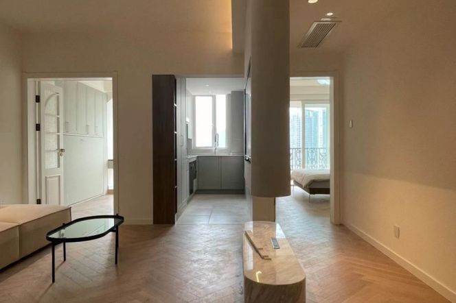 Nice Balcony+Spacious&Modern&Bright 1+1Bdrs 1Bath Apt+L2/11 Jiang Su Rd+Good View+Large Closet