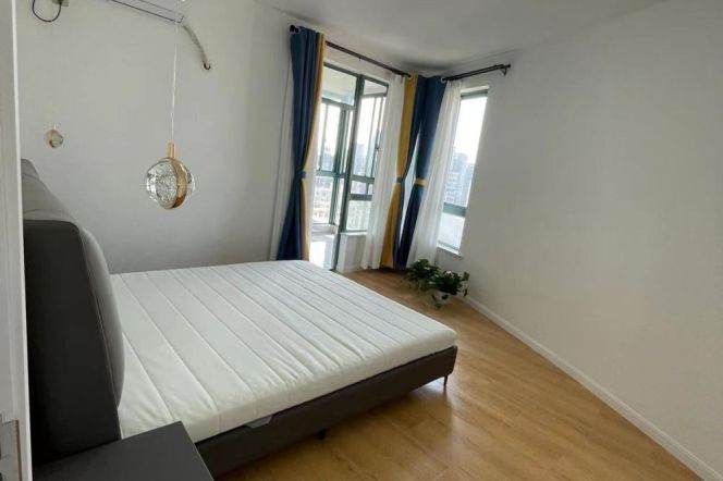 Nice compound 2Brs/2Lrs/1Bt apt nr Wuning rd,M13/14