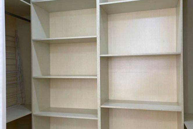 Spacious&Modern&Bright 1Bdr 1Bath Apt+Elevator+L14 Wu Ding Rd+Cloakroom+Nice View  