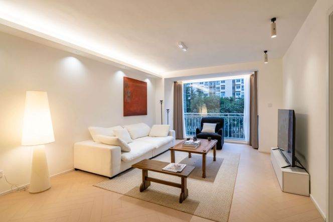 2BR 1BTH w/ Floor Heating nr People's Square M1/2/8 