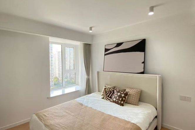 Suzhou Creek | Zhenping rd metro L3/4/7 | Modern 2BR +River view 14.9K