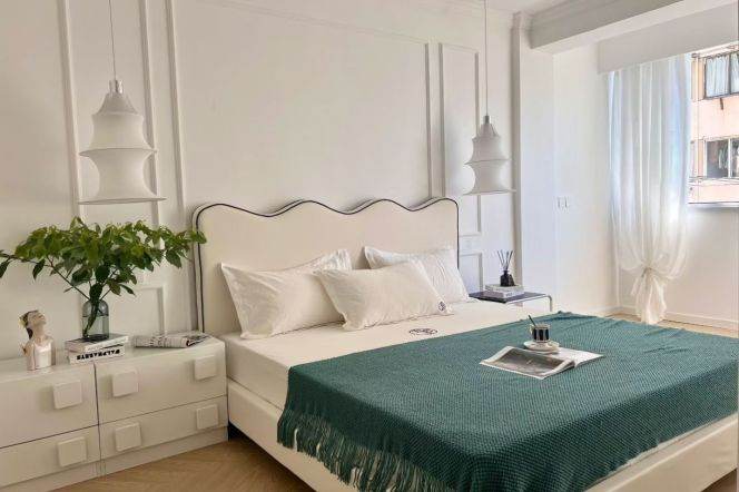 Modern 1Bed Large Bedroom@Metro Line11