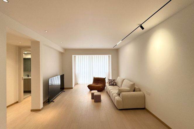 Modren 2brs with floor heating belong to Lujiazui