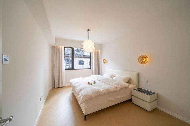 West nanjing rd 2br110sqm