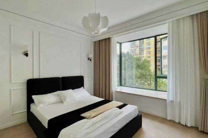 Nice compound/Spacious 2BR 2LR/with elevator,Zhongshan park@L2/3/4