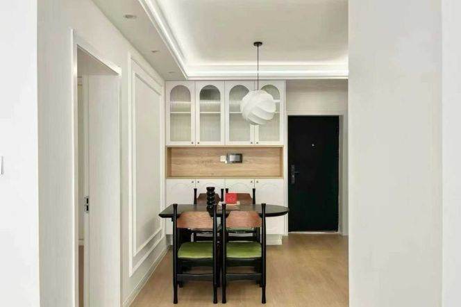 Nice compound/Spacious 2BR 2LR/with elevator,Zhongshan park@L2/3/4