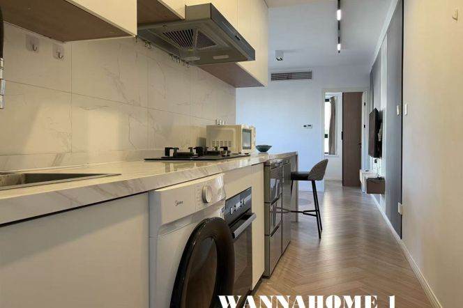 Spacious&Modern&Bright 1Bdr 1Bath Apt+W Nanjing Rd CBD+Nice Building+L7 Chang Ping Rd+Su Zhou Creek
