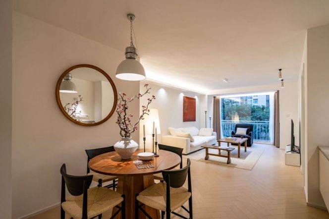 2BR 1BTH w/ Floor Heating nr People's Square M1/2/8 