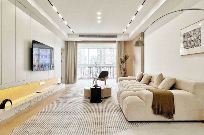 Stunning 3Br apt,in Gubei,Nr L15,Yao Hong Rd station