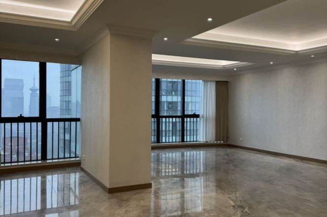 Hongqiao rd 3+1br247sqm