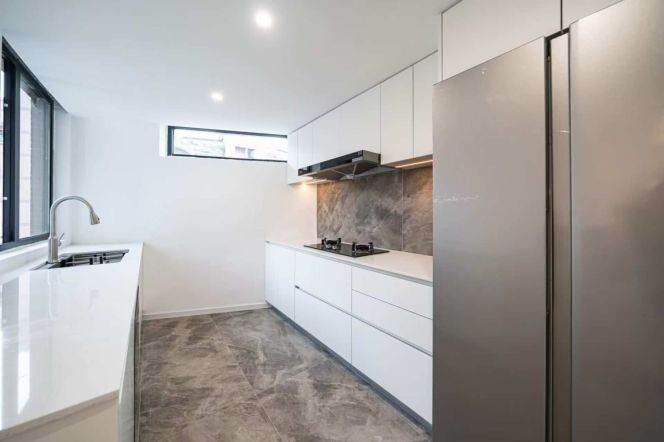 Gorgeous 3br,2th, with open balcony,CA,floor heating,Built-in Oven,Dishes Washer