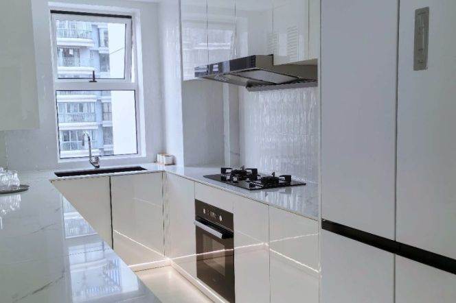 brand new 3brs floor heating nice view beside Huang pu river 28.3K