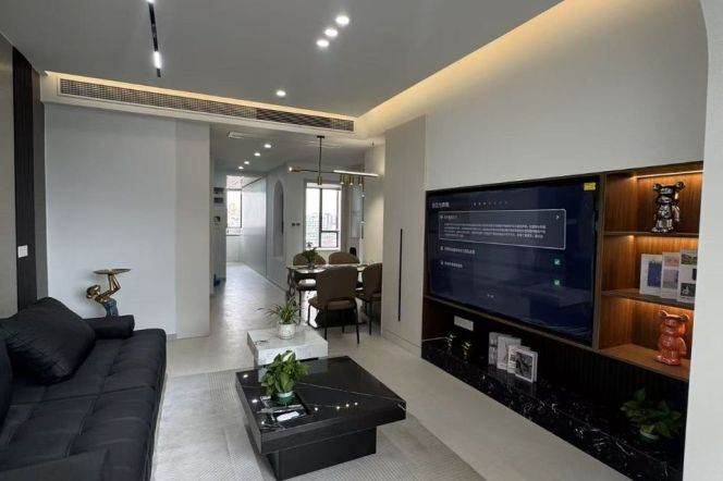 High rise renovated 2br,CA,floor heating,close to Caohejing,Line 9