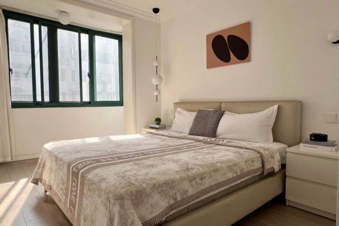 charming bright real 1br 1lr elevator Nr L3/4/10 hongqiao rd sta