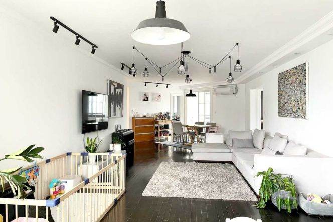  200sqm+ 4br high-rise nr West Nanjing Rd  M2/12/13