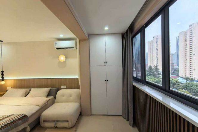 Pudong/elevator 1br 2lr/85 SQM/nice kitchen,Century Avenue@L2/4/6/9