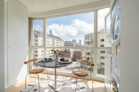 Spacious&New&Really Bright 1Bdr 1Bath Apt+L2/3/4 Zhong Shan Park+Nice Compound