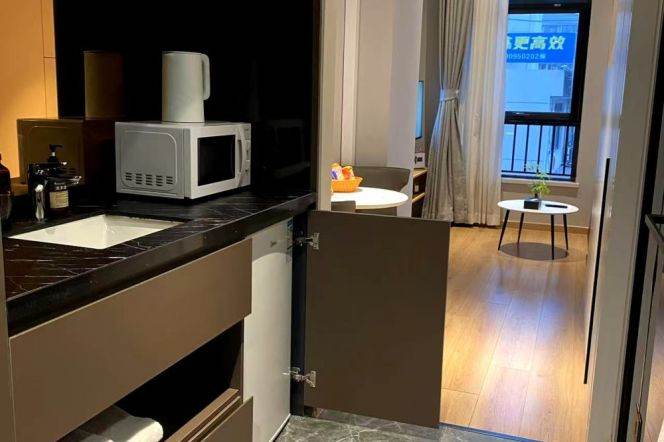 1loft near SISU(ESSCA) and Shanghai Uni Yan'chang campus can long and short lease