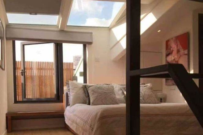 Beautiful Terrace House close to Plaza 66