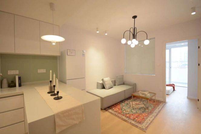 Modern Cozy 1BR Balcony Shanxi(s) Rd 7k