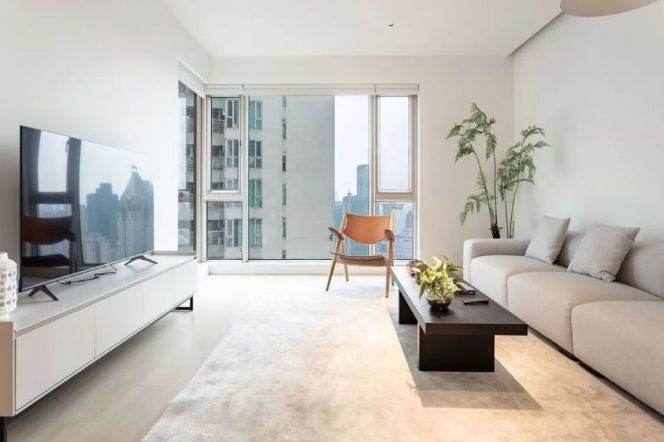 modern big 2brs floor heating modern furniture good river view in Shimao Huang pu river